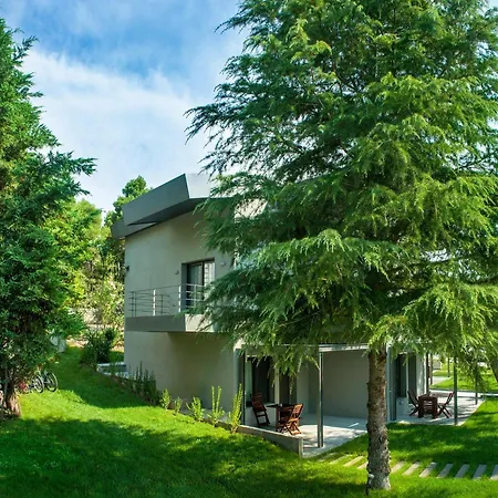 Sani & Sani Woods (adults Only) Aparthotel