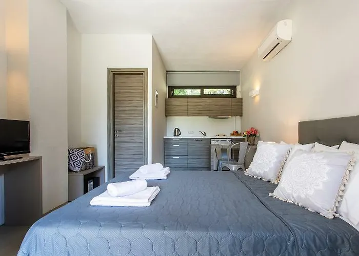 Sani & Sani Woods (adults Only)