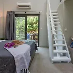 Sani & Sani Woods (adults Only) Lejlighedshotel 3*