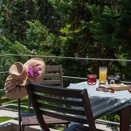 Sani & Sani Woods (adults Only) Apart Otel