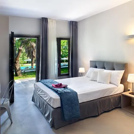 Sani & Sani Woods (adults Only) Апарт-отель