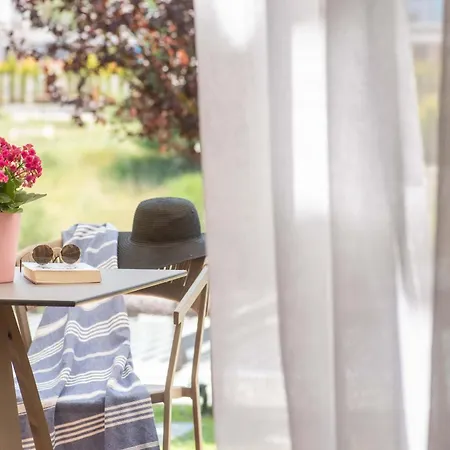 Sani & Sani Woods (adults Only) Апарт-отель Сани-Бич