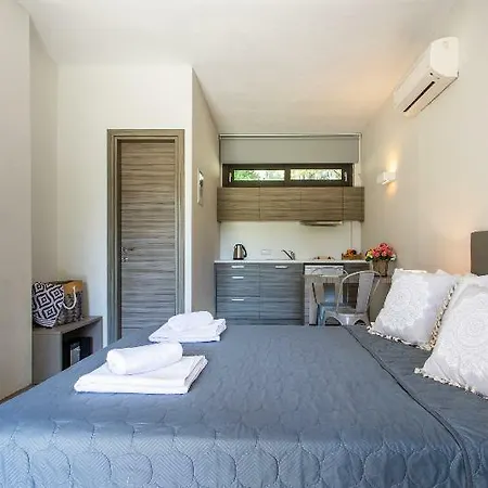 Sani & Sani Woods (adults Only)